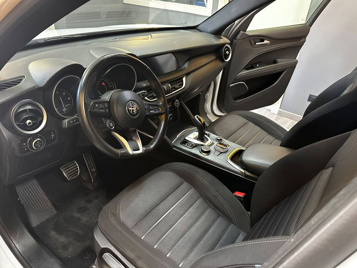 Alfa Romeo Stelvio Stelvio 2.2 Turbodiesel 190 CV AT8 Q4 Super Business (15)