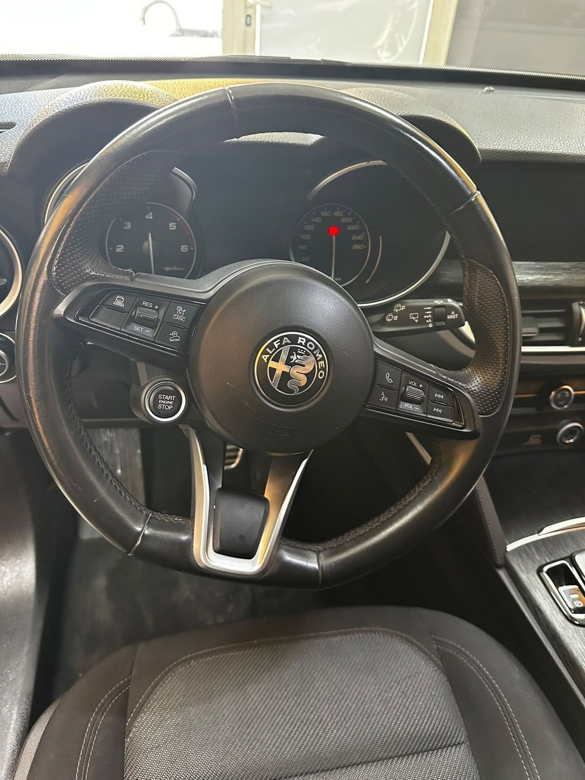 Alfa Romeo Stelvio Stelvio 2.2 Turbodiesel 190 CV AT8 Q4 Super Business (16)