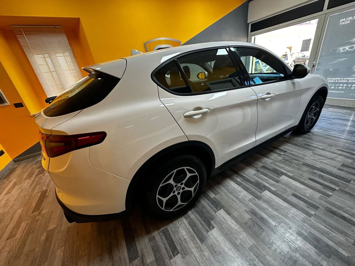 Alfa Romeo Stelvio Stelvio 2.2 Turbodiesel 190 CV AT8 Q4 Super Business (7)