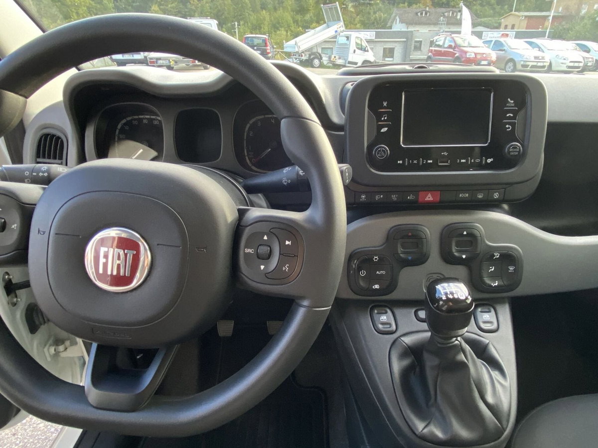 Fiat Panda 1.0 FireFly S&S Hybrid City Cross (18)