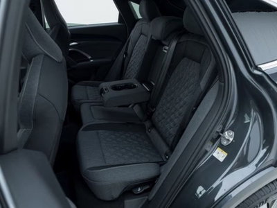 Audi Q4 Sportback 40 S line edition (16)