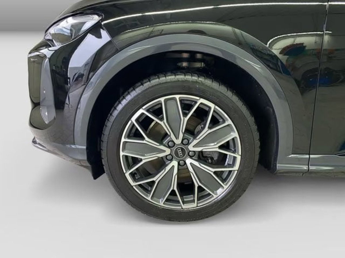 Audi Q5 Sportback 2.0 tfsi mhev+ S line 204cv s-tronic (11)