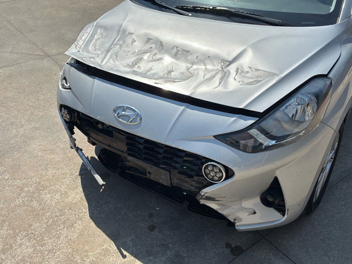 Hyundai i10 1.0 MPI AT Tech (3)