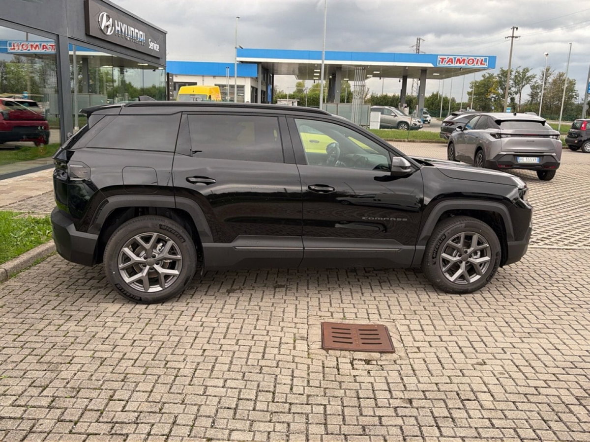 Jeep Compass 1.2 turbo e-hybrid mhev First Edition fwd 145cv edct6 (8)