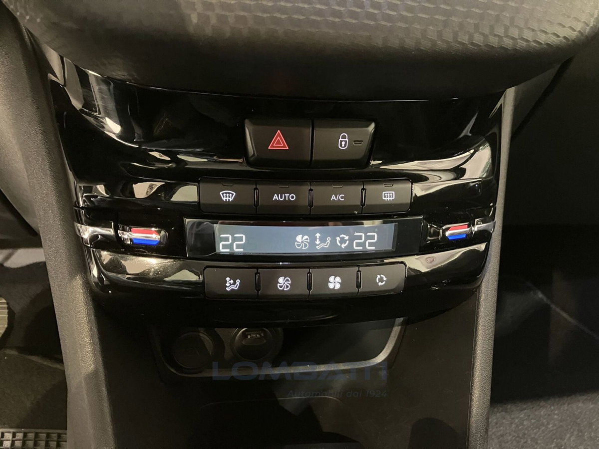 Peugeot 208 Turbo 110 EAT6 S&S 5 porte Allure (18)