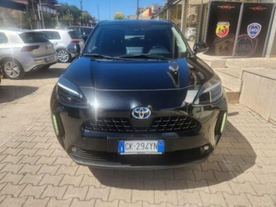 Toyota Yaris Cross 1.5 Hybrid 5p. E-CVT AWD-i Lounge (2)