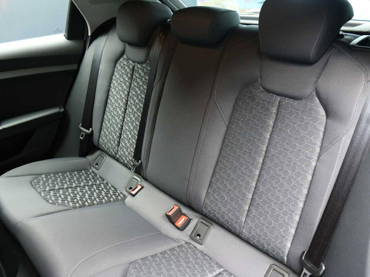 Audi A1 Sportback 30 TFSI S tronic S line edition (11)