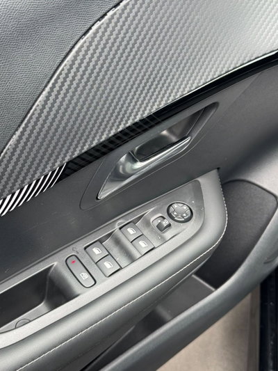 Peugeot 208 PureTech 100 Stop&Start 5 porte Allure (13)