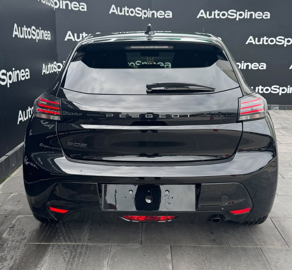 Peugeot 208 PureTech 100 Stop&Start 5 porte Allure (5)