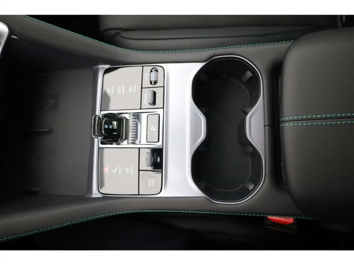Byd Seal U DM-i 1.5 phev Boost 2wd (14)