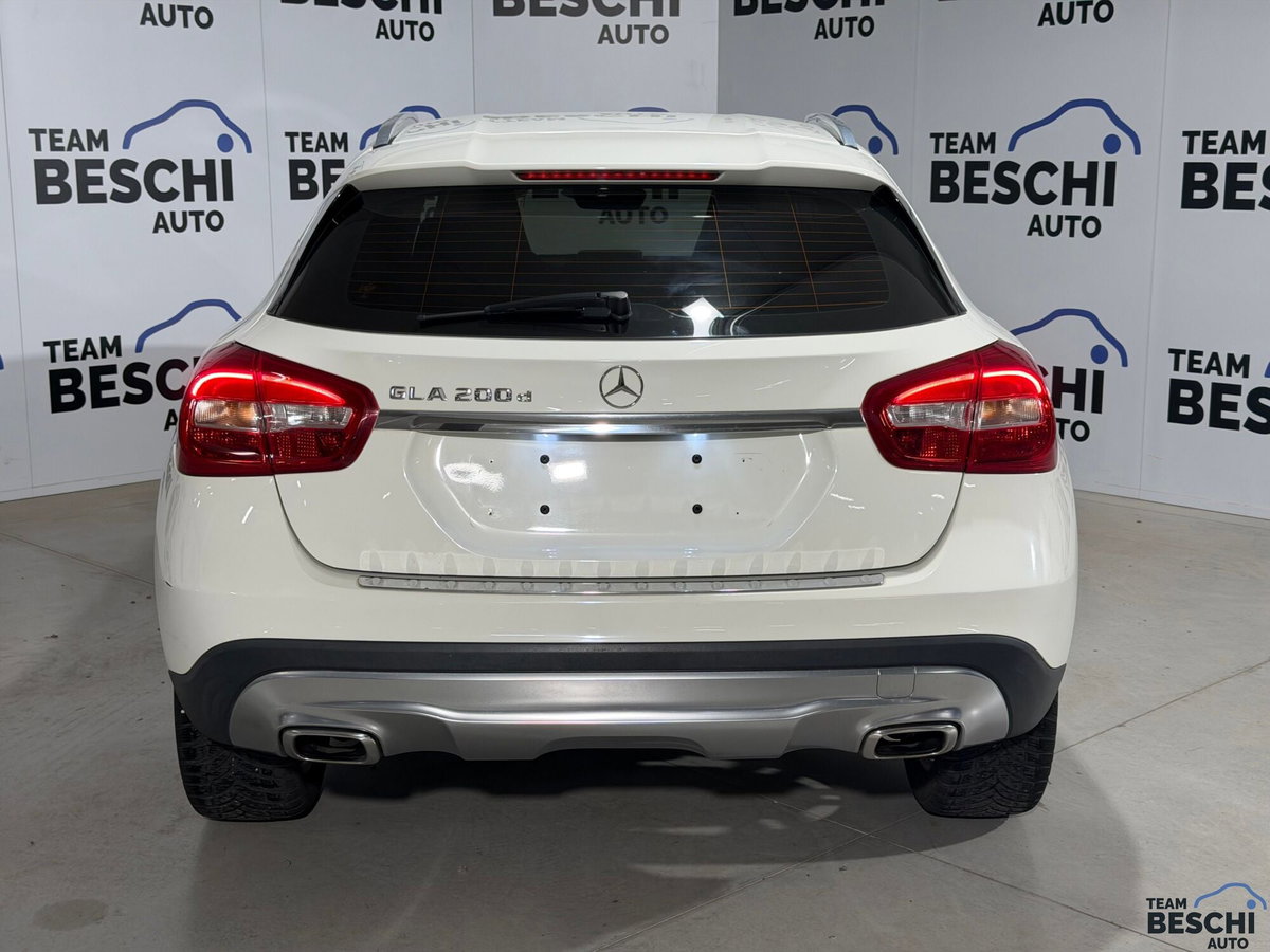 Mercedes-Benz GLA SUV 200 d Executive (2)