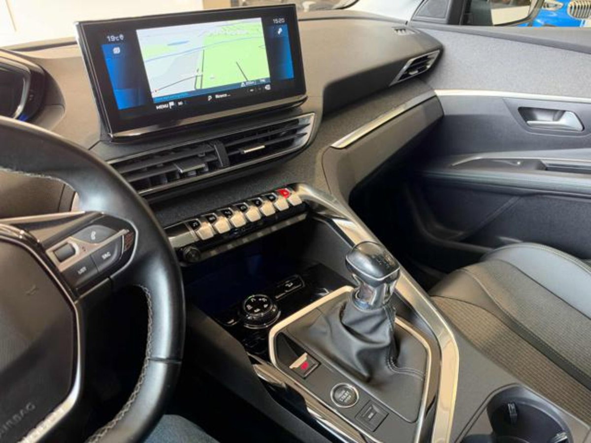 Peugeot 3008 PureTech Turbo 130 S&S GT Line (15)