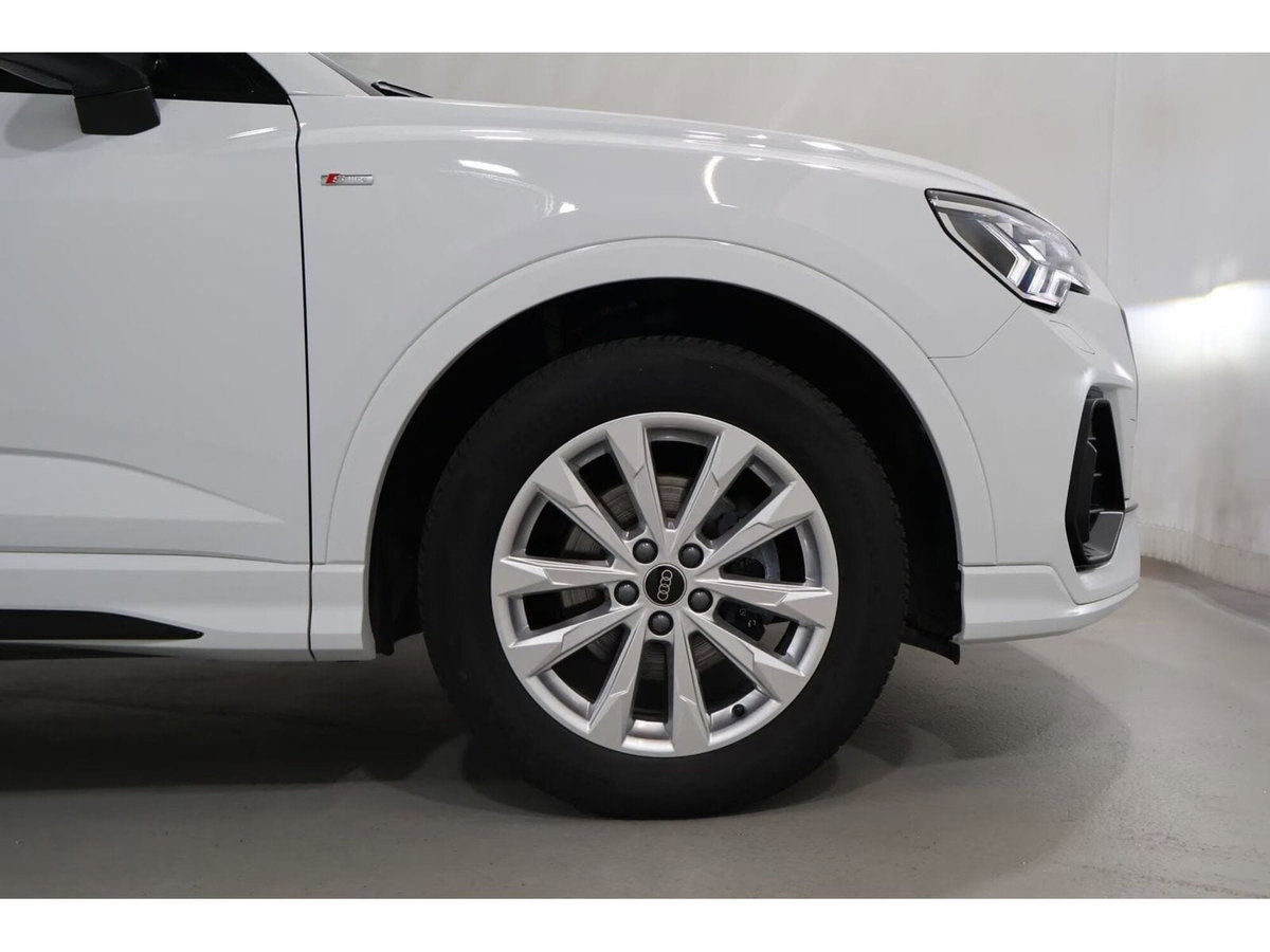 Audi Q3 Sportback 35 TDI quattro S tronic S line edition (12)