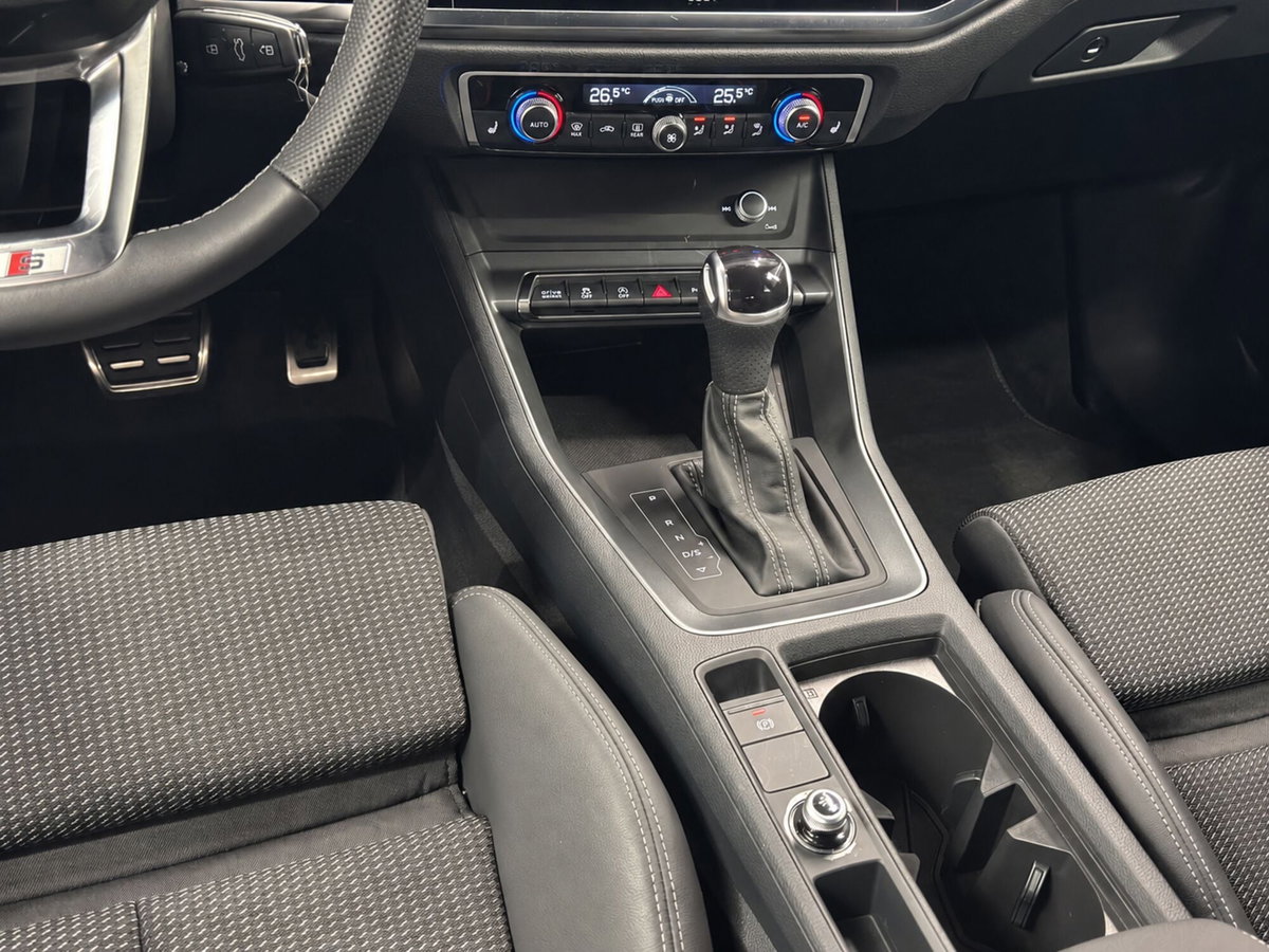Audi Q3 Sportback 35 TDI quattro S tronic S line edition (9)