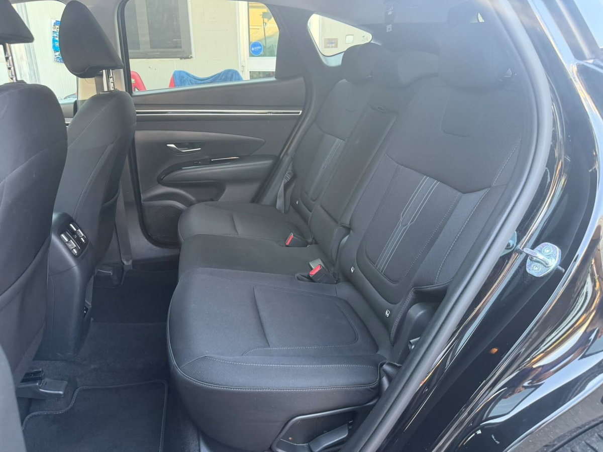 Hyundai Tucson 1.6 crdi 48V Xline 2wd dct (15)