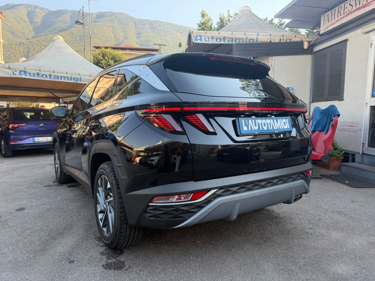 Hyundai Tucson 1.6 crdi 48V Xline 2wd dct (4)