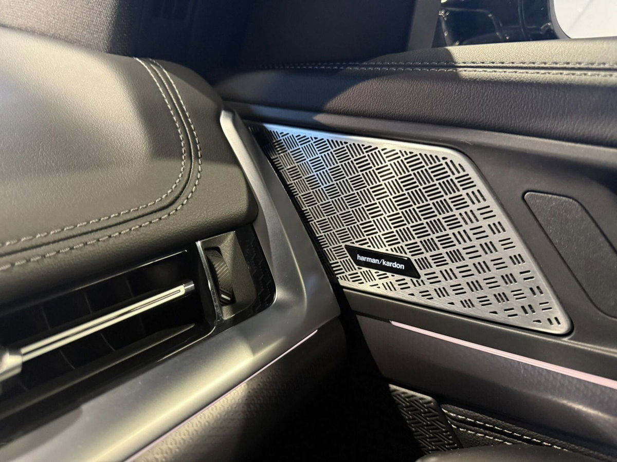 BMW X1 xDrive 23d Msport (11)