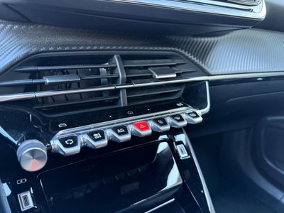 Peugeot 2008 1.2 hybrid Allure 145cv e-dcs6 (13)