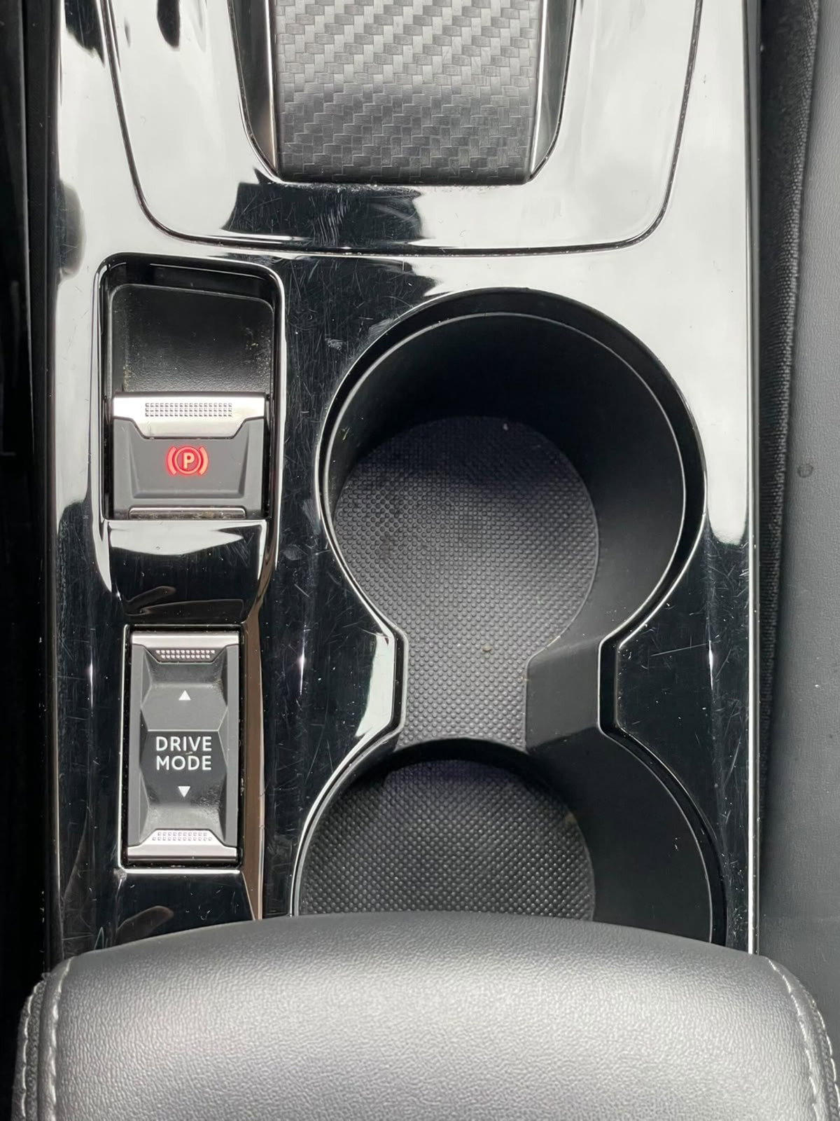 Peugeot 2008 1.2 hybrid Allure 145cv e-dcs6 (14)