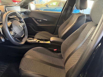 Peugeot 2008 1.2 hybrid Allure 145cv e-dcs6 (16)