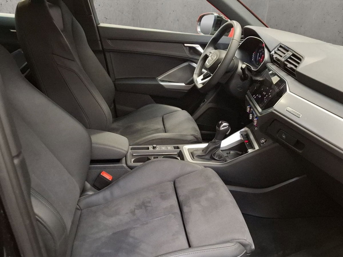 Audi Q3 Sportback 35 TDI quattro S tronic S line edition (12)