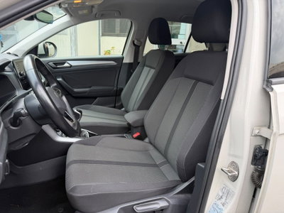 Volkswagen T-Roc 1.0 TSI Life (17)
