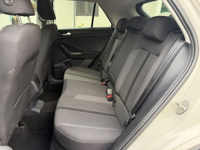 Volkswagen T-Roc 1.0 TSI Life (18)