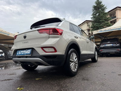 Volkswagen T-Roc 1.0 TSI Life (4)