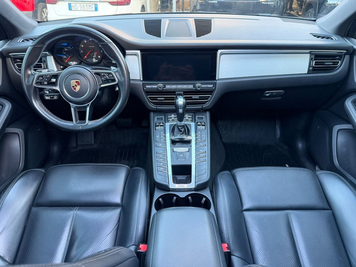 Porsche Macan 2.0 (9)