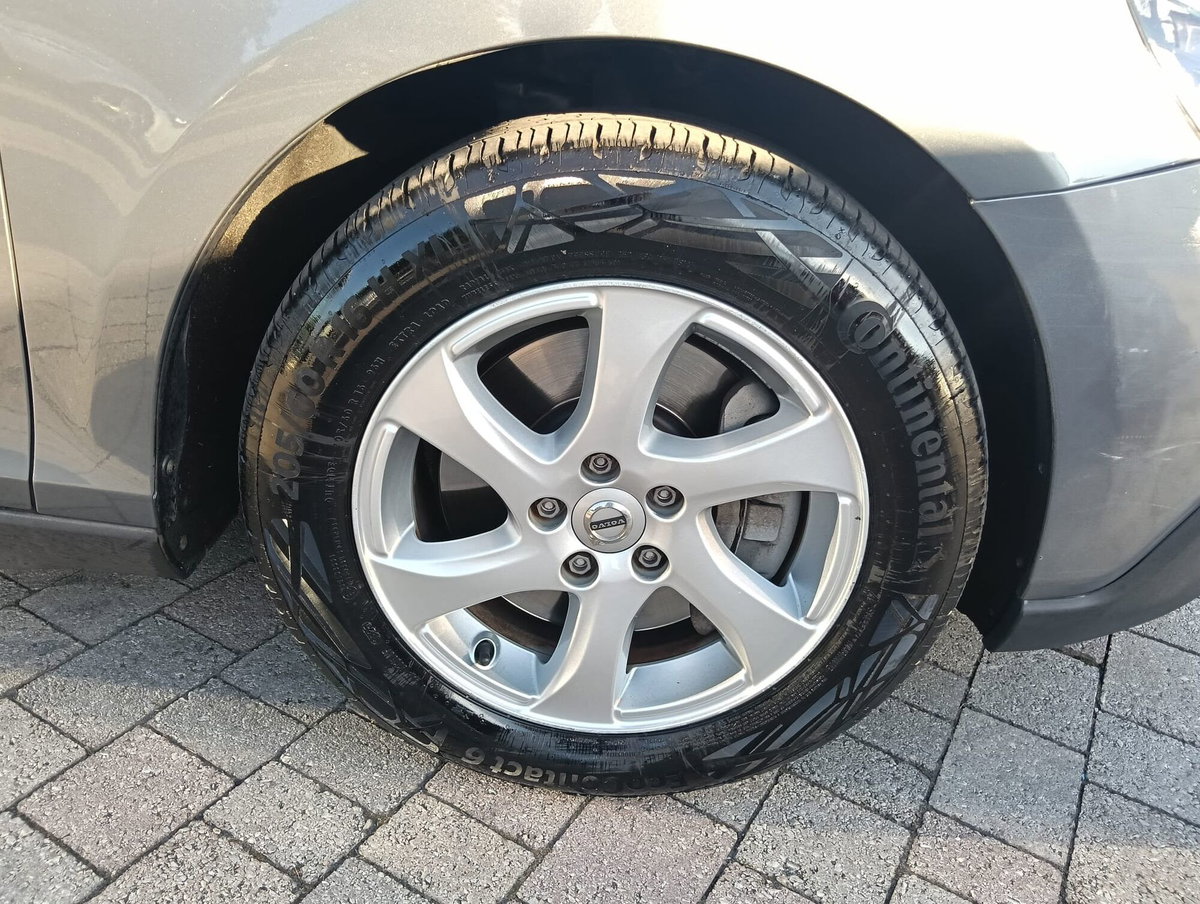 Volvo V40 Cross Country D2 Plus (17)