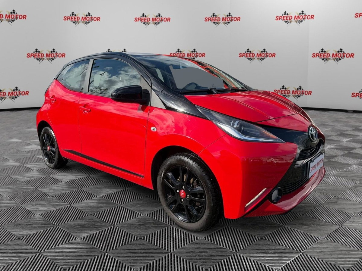 Toyota Aygo 1.0 VVT-i 69 CV 5 porte x-cool