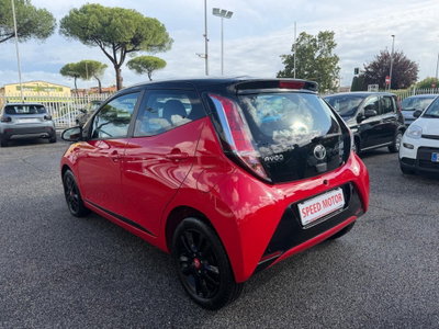 Toyota Aygo 1.0 VVT-i 69 CV 5 porte x-cool (9)