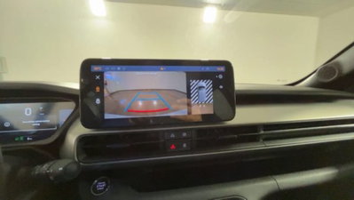 Jeep Avenger 1.2 turbo e-hybrid mhev Summit fwd 110cv edct6 (8)