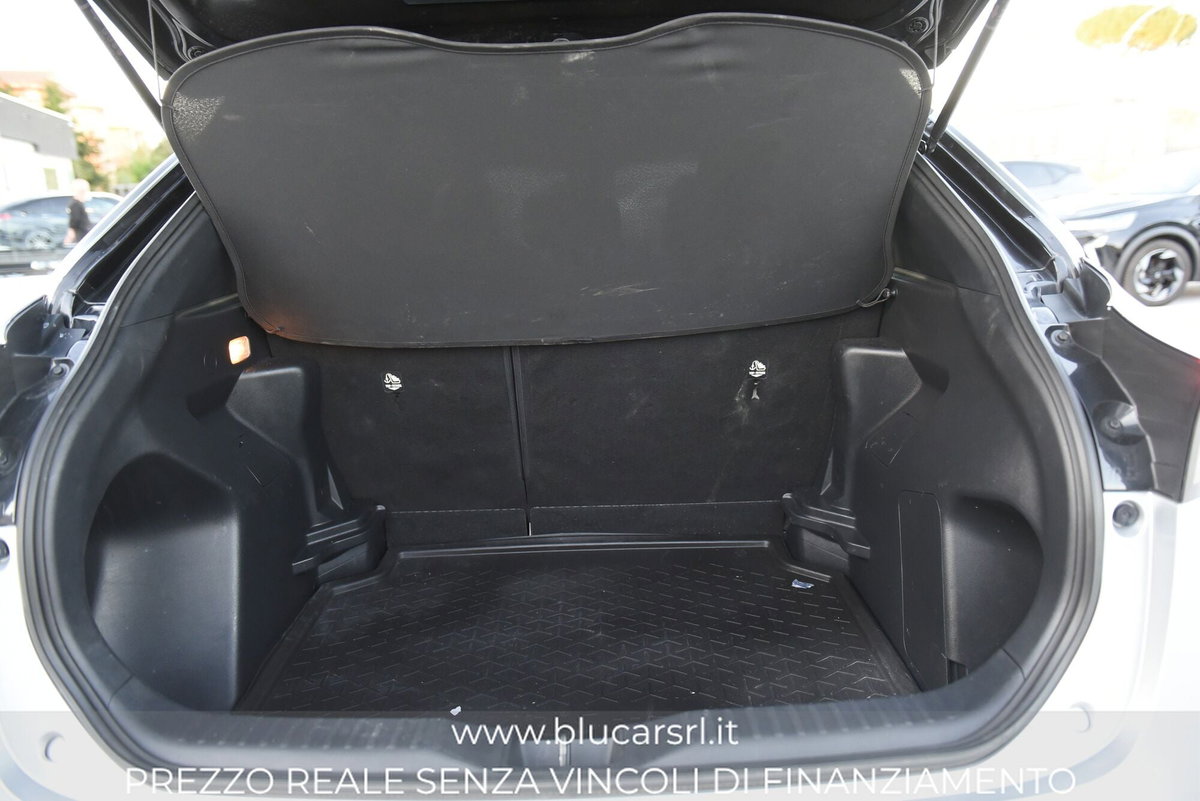Toyota Yaris Cross 1.5 Hybrid 5p. E-CVT Trend (12)