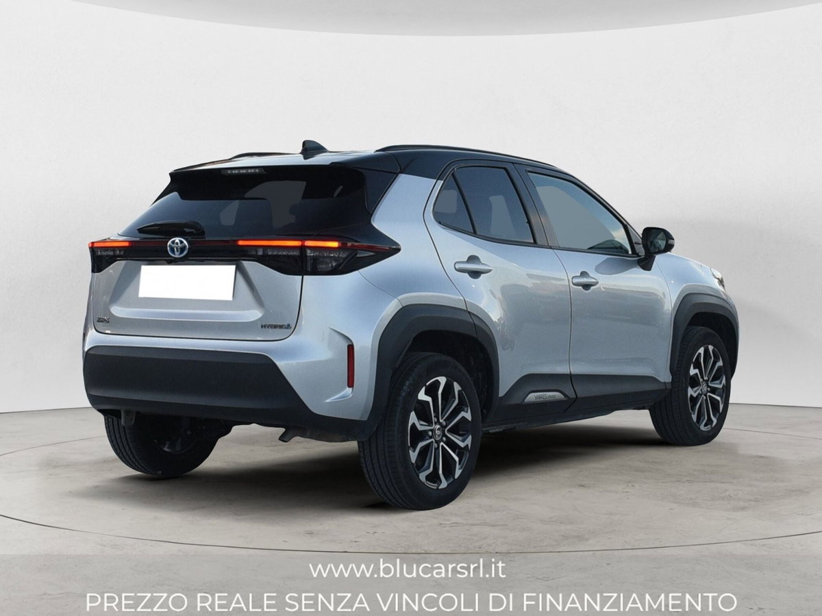 Toyota Yaris Cross 1.5 Hybrid 5p. E-CVT Trend (3)