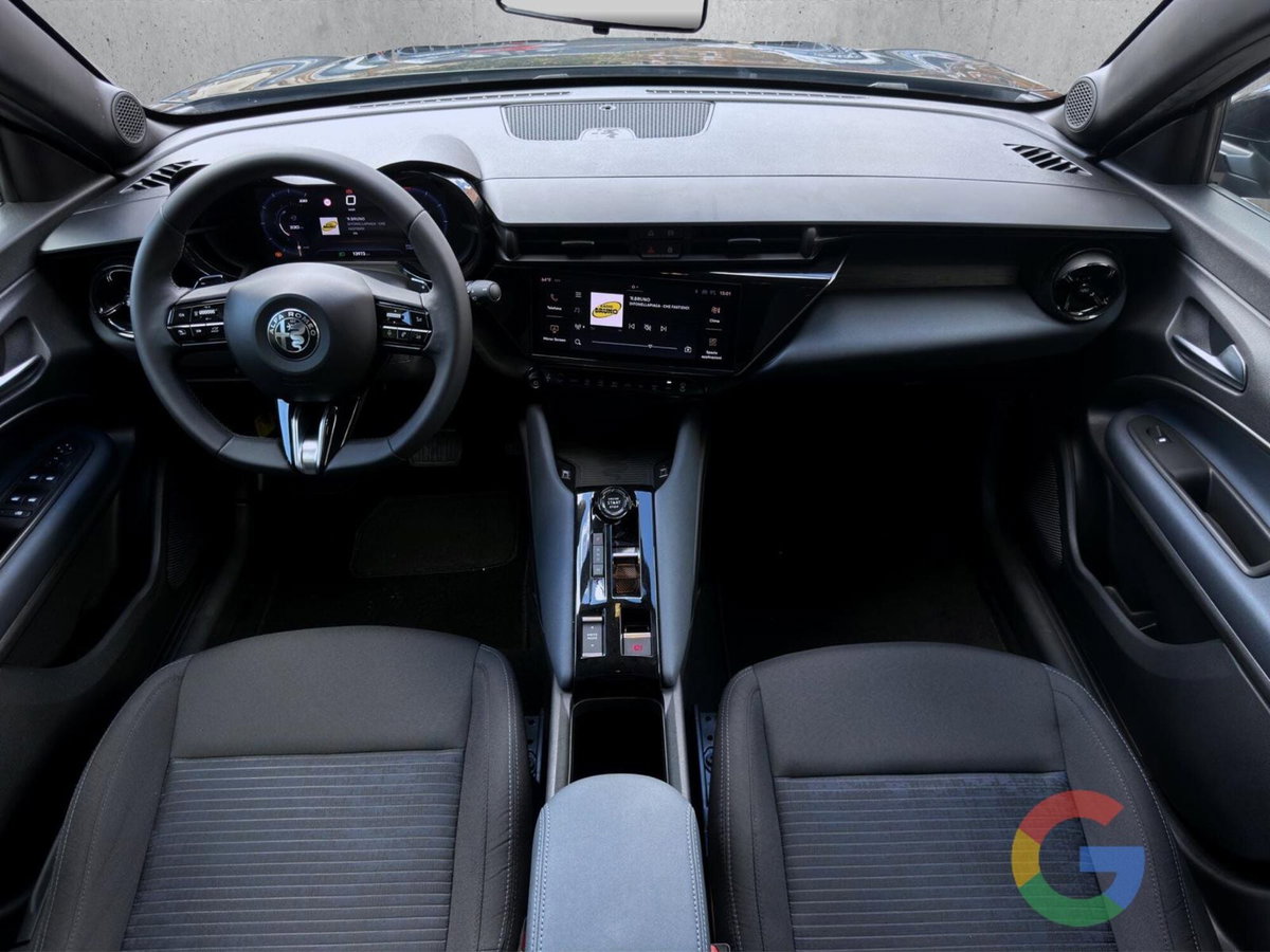 Alfa Romeo Junior 1.2 ibrida 145cv edct6 (10)
