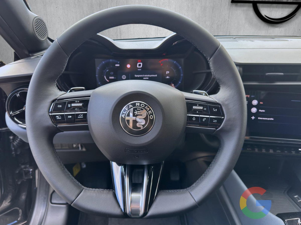 Alfa Romeo Junior 1.2 ibrida 145cv edct6 (11)