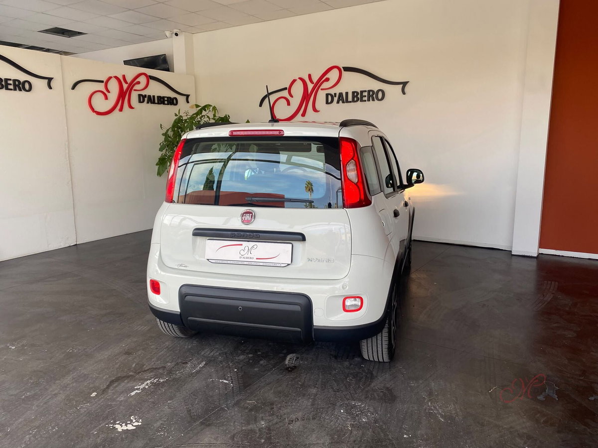Fiat Panda 1.0 FireFly S&S Hybrid City Cross (6)