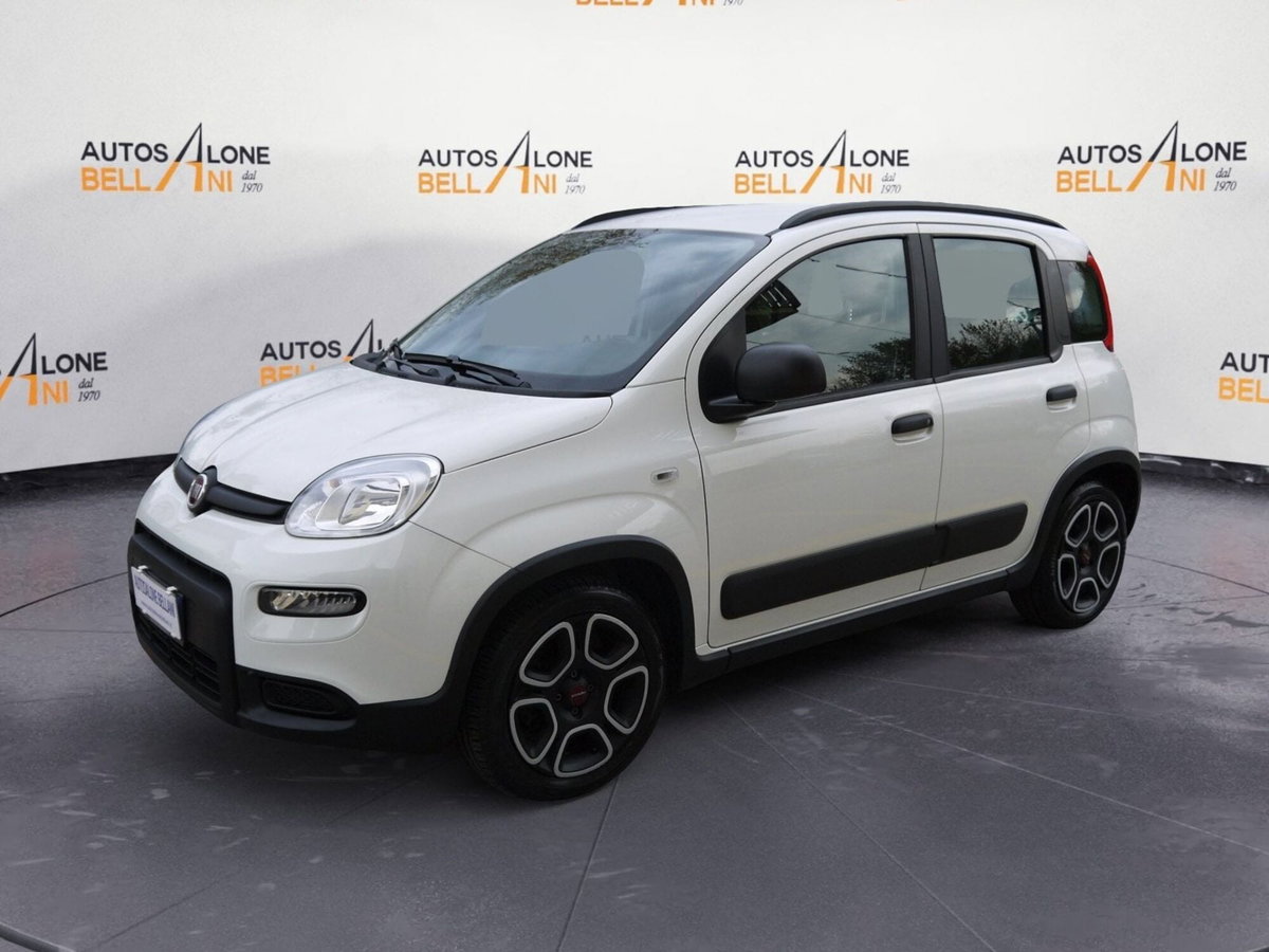 Fiat Panda 1.0 FireFly S&S Hybrid City Cross (3)