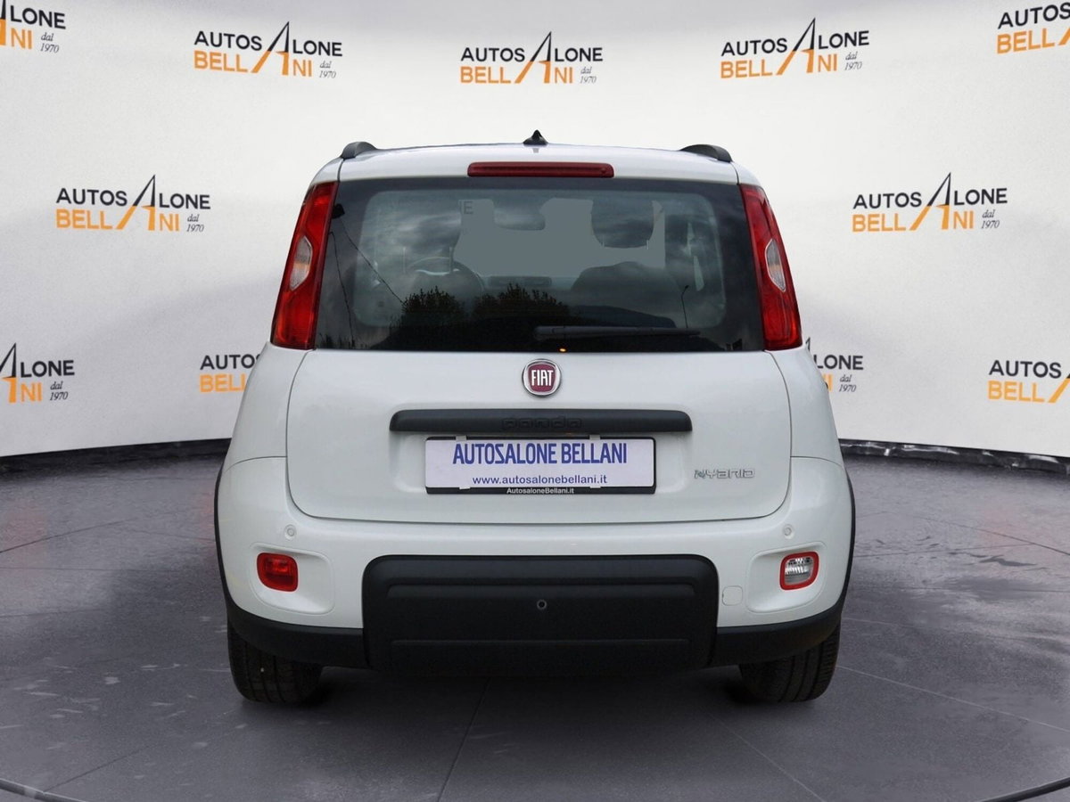 Fiat Panda 1.0 FireFly S&S Hybrid City Cross (5)