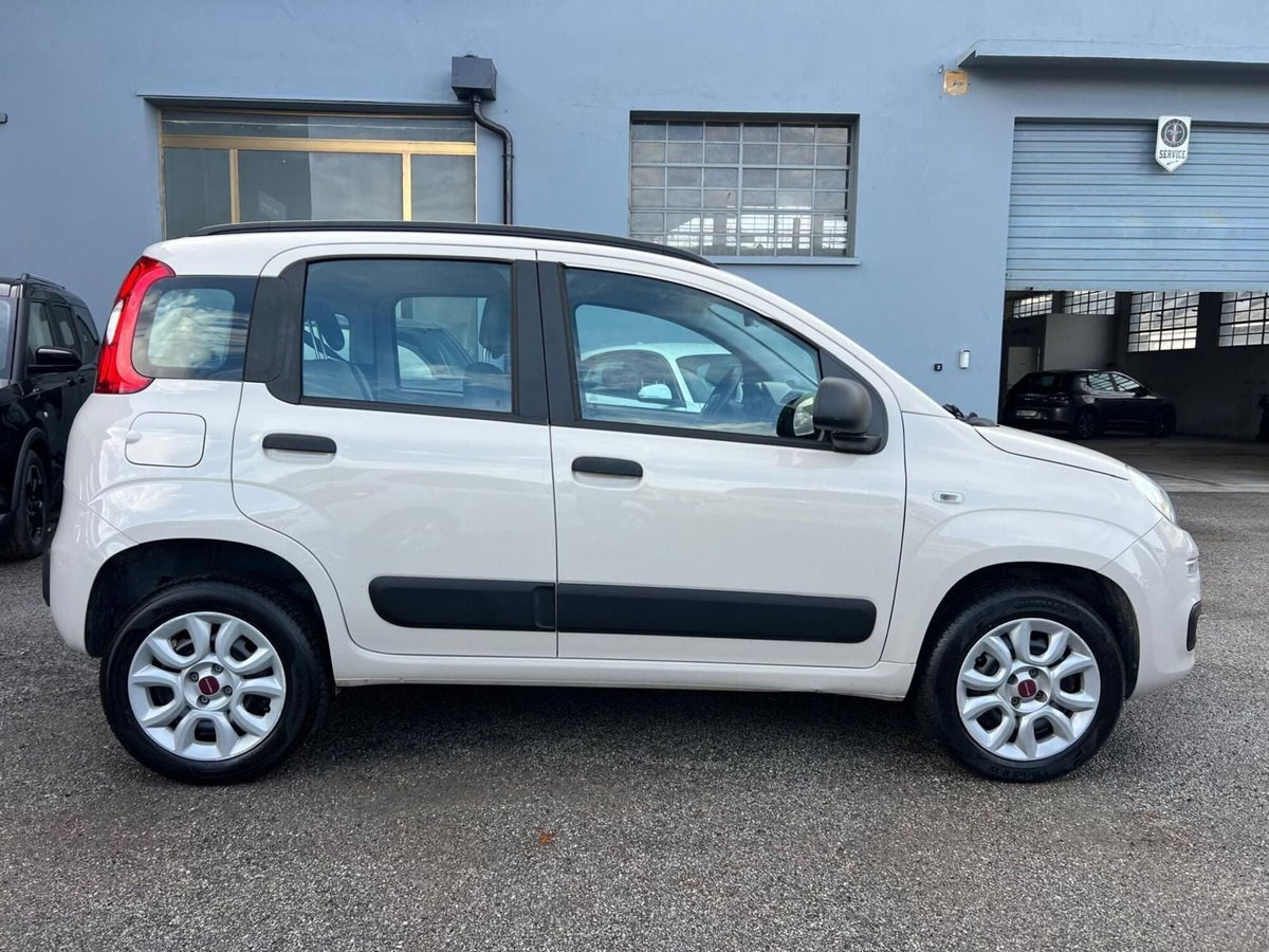 Fiat Panda 0.9 TwinAir Turbo Natural Power Lounge (8)