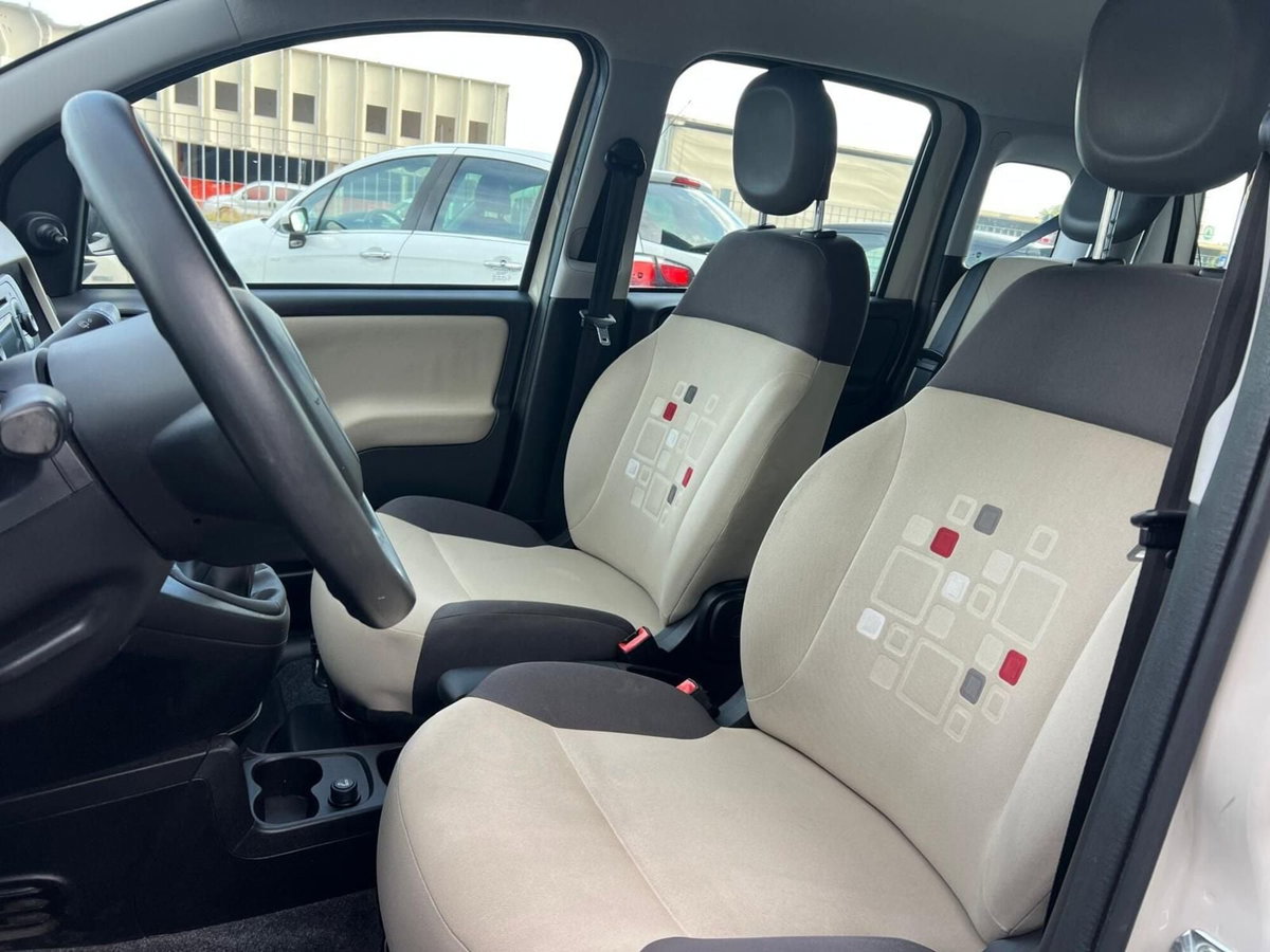 Fiat Panda 0.9 TwinAir Turbo Natural Power Lounge (9)