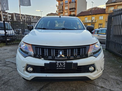 Mitsubishi L200 2.4 DI-D/154CV Club Cab Inform (2)