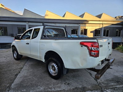 Mitsubishi L200 2.4 DI-D/154CV Club Cab Inform (5)