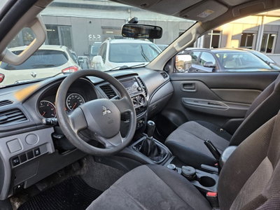 Mitsubishi L200 2.4 DI-D/154CV Club Cab Inform (6)