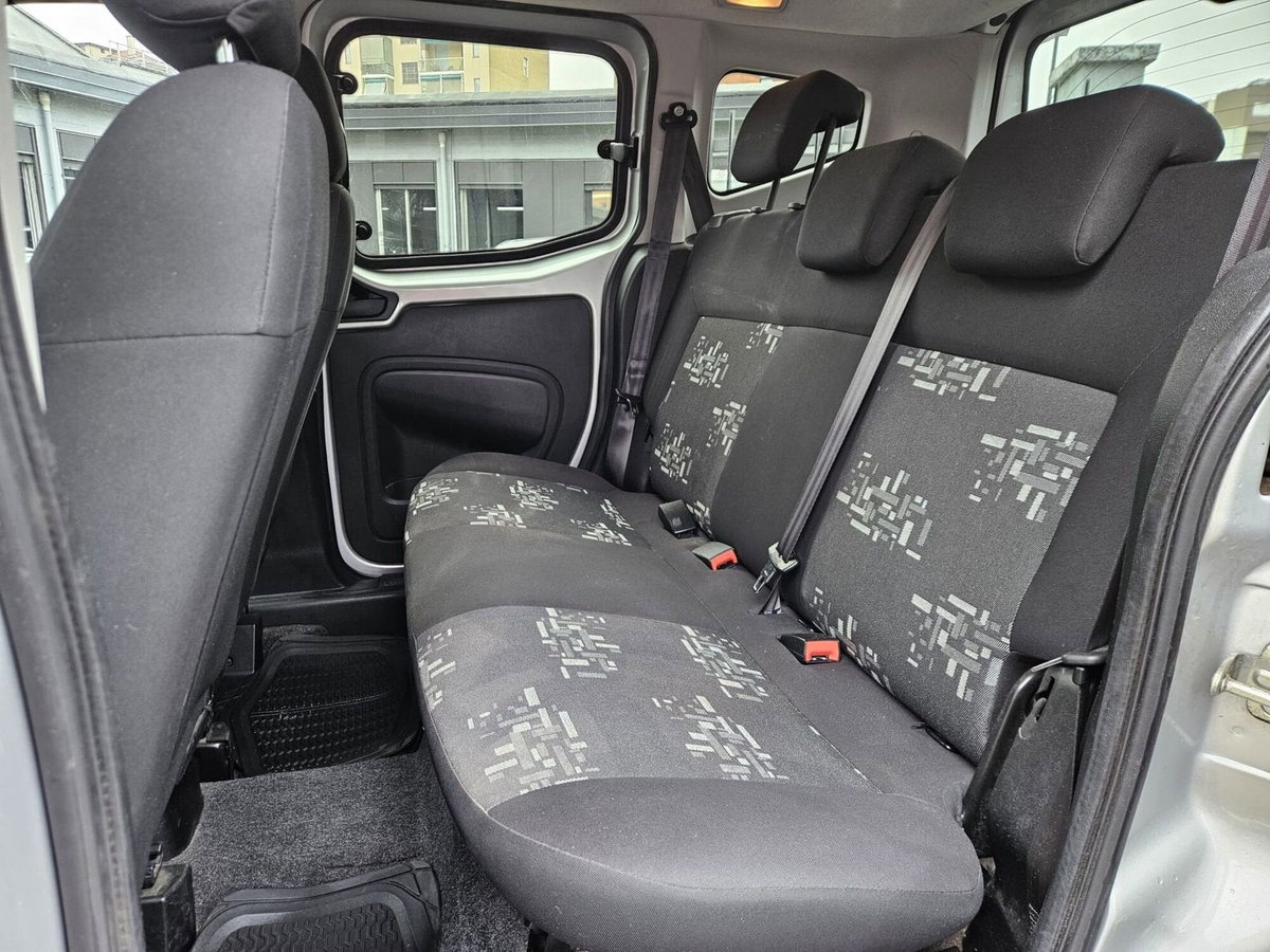 Fiat Qubo 1.4 8V 73 CV Active (8)