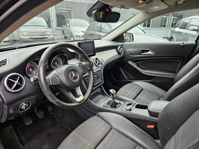 Mercedes-Benz GLA SUV 200 d Premium (7)