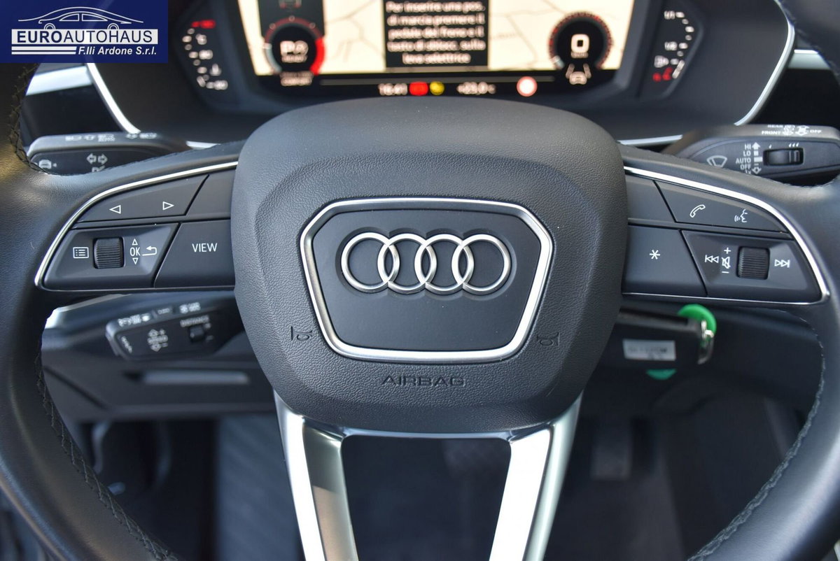 Audi Q3 Sportback 35 TDI quattro S tronic Business Plus (13)