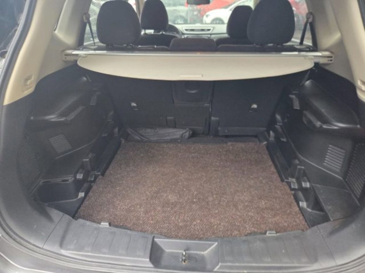 Nissan X-Trail 1.6 dCi 2WD Visia (19)