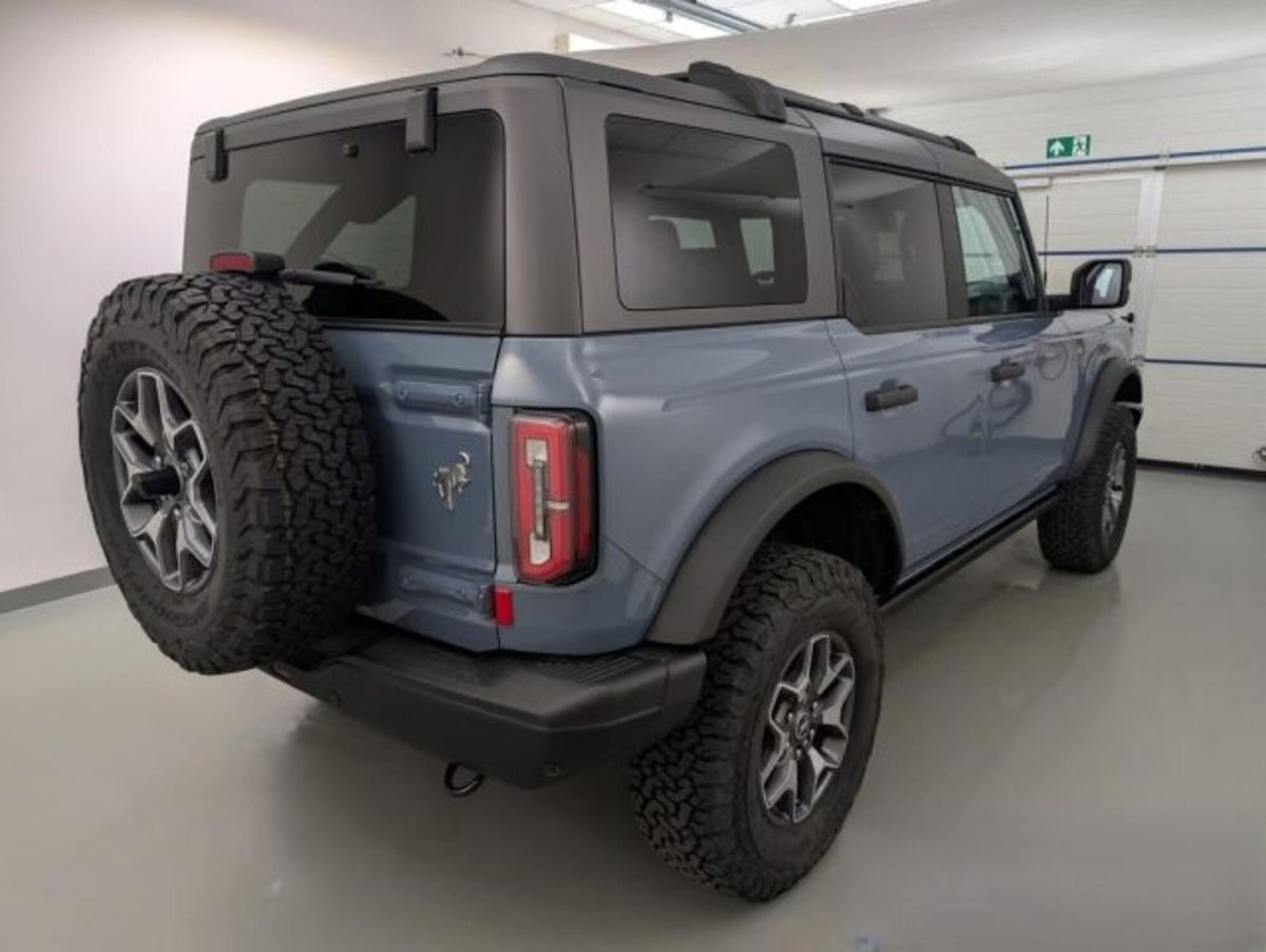Ford Bronco 2.7 ecoboost V6 Badlands 4x4 335cv auto (2)